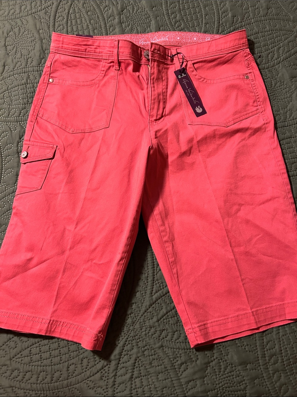 Gloria Vanderbilt Coral Pink Bermuda Shorts